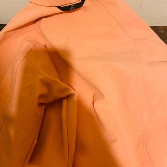 SOLD. Columbia soft shell jacket - Picture 4 of 4